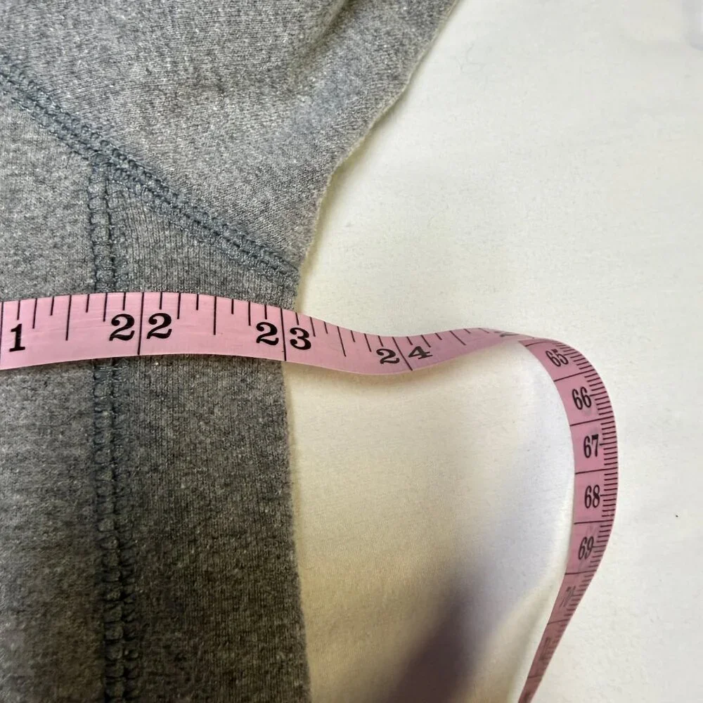 The North Face Heritage Patch Hoodie Men’s Large‎ Gray Kangaroo Pocket EUC